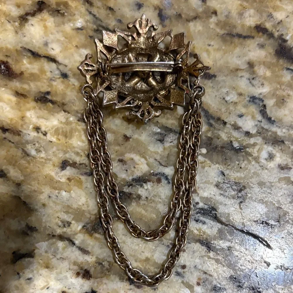 Vintage-Inspired  bronze and Pearl Brooch
